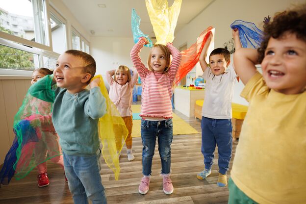 251204-Symbolbild-GodlyPlay_iStock